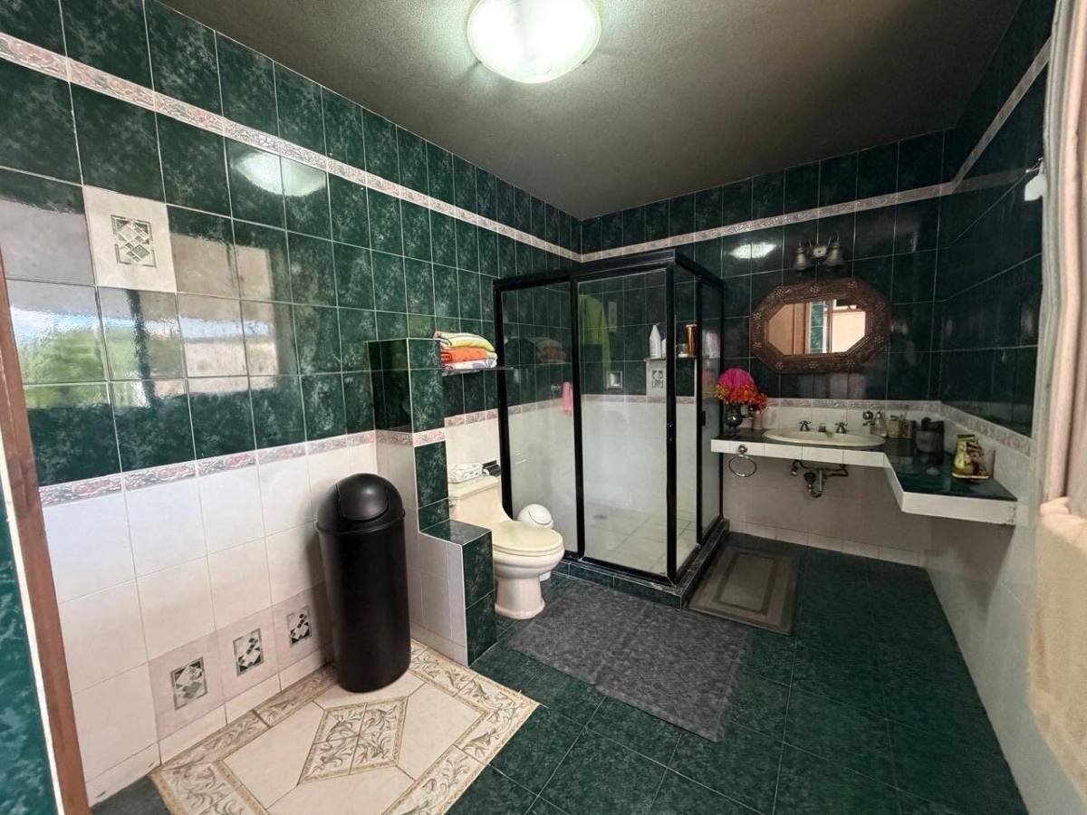 Baño de la recámara principal